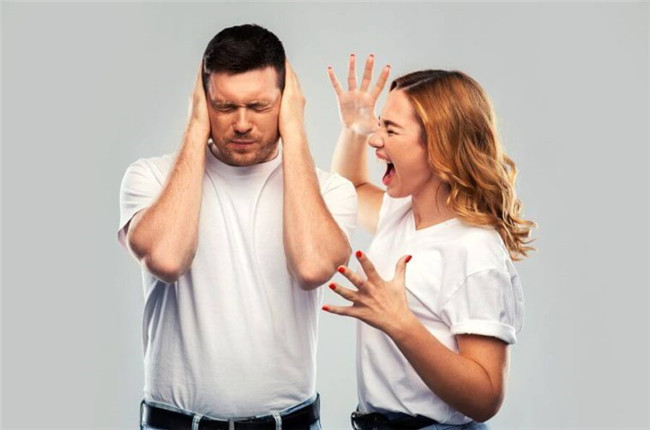 婚外情如何面对社会的评判？